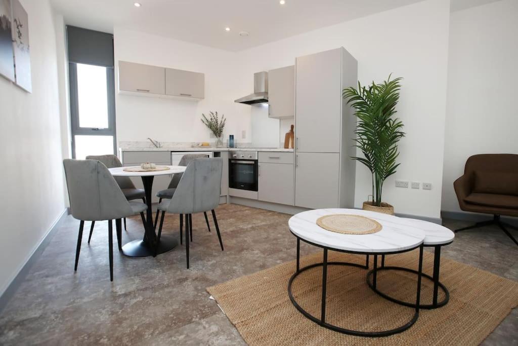 Apartment High Point 2 Bed *